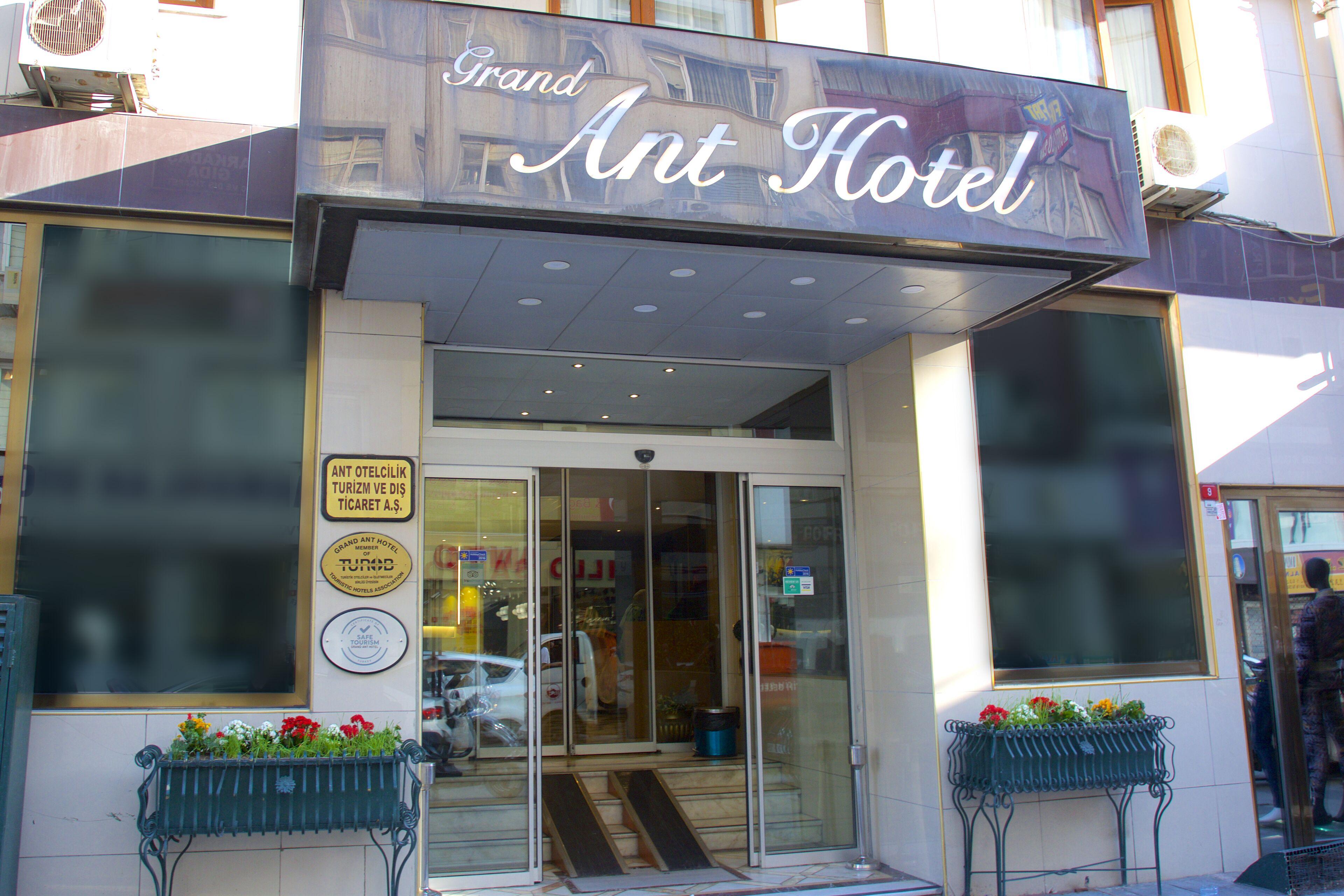 Grand Ant Hotel — Photos 1